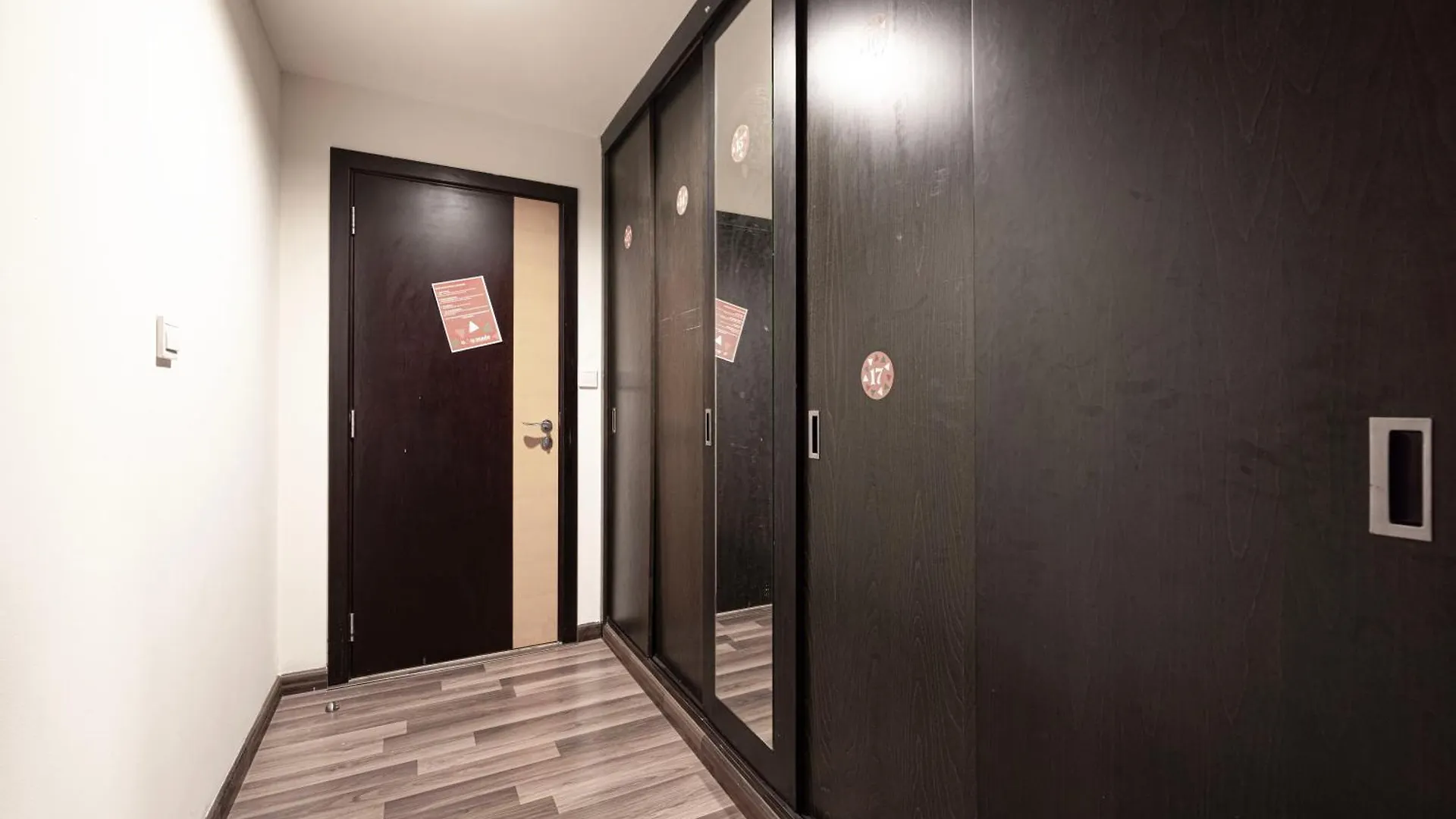 Хостел Capsule Villa Duplex Cosy Hills - Jbr Beach - Дубай